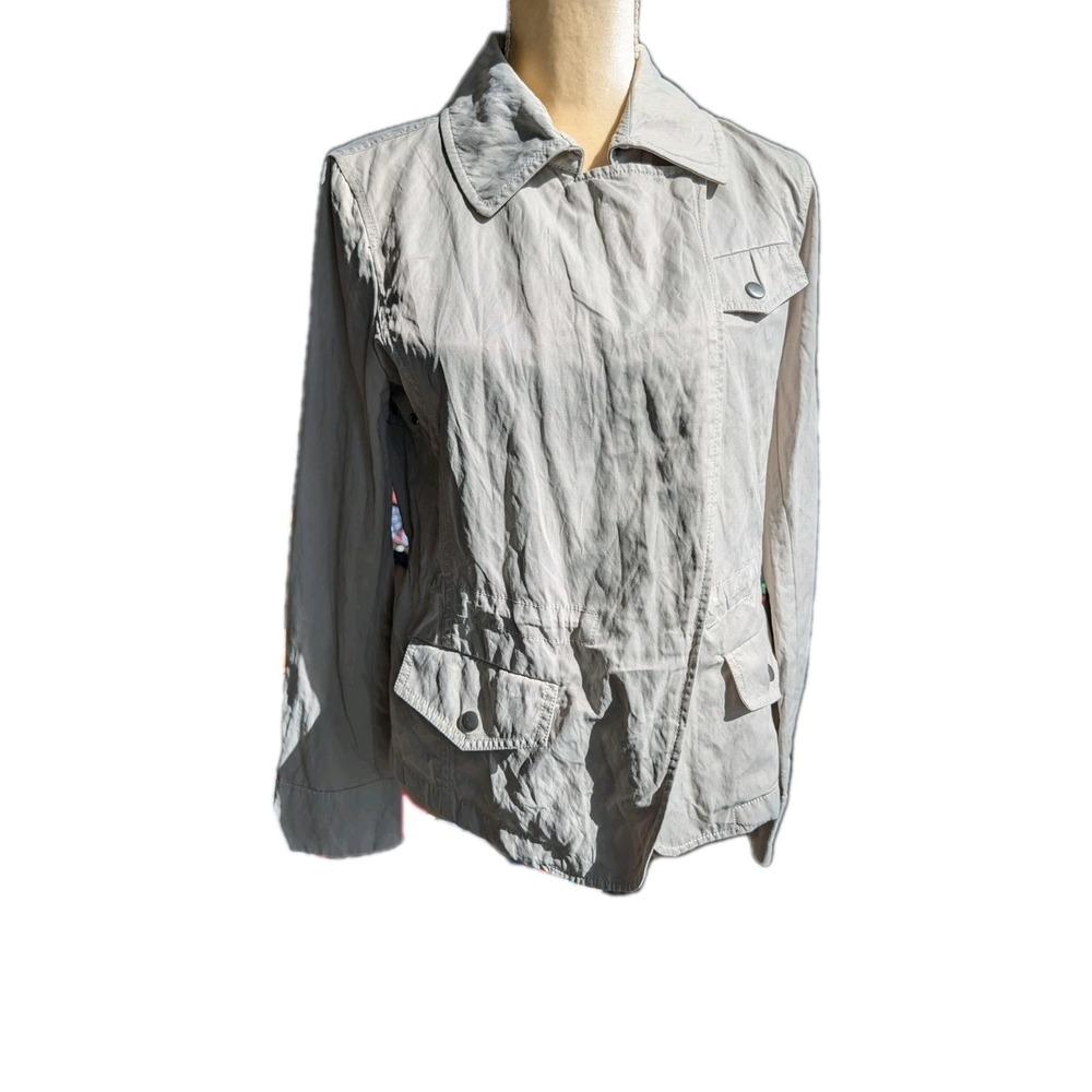 Talbots Women Waterproof Jacket Size 10 Beige Zip & Snap Sailing/Boating Pockets